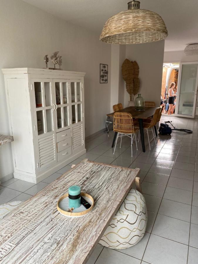 Maison St Pierre La Mer Saint-Pierre-la-Mer  Екстериор снимка